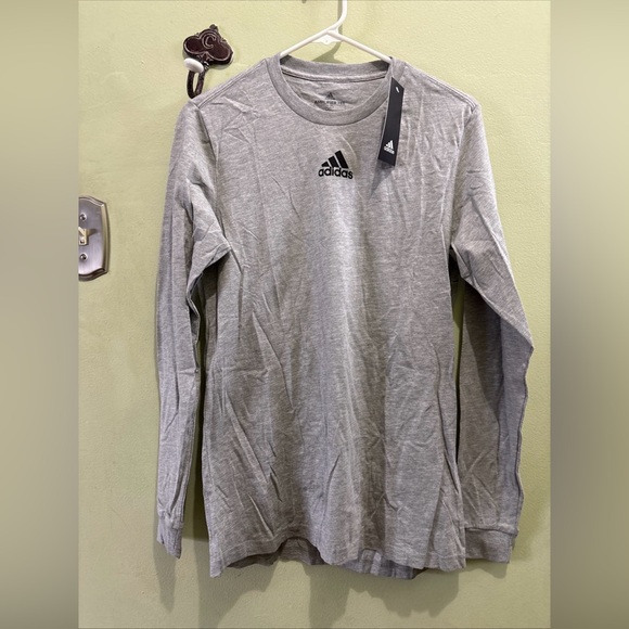 adidas Tops - Adidas amplifier women’s Gray Long Sleeve Shirt